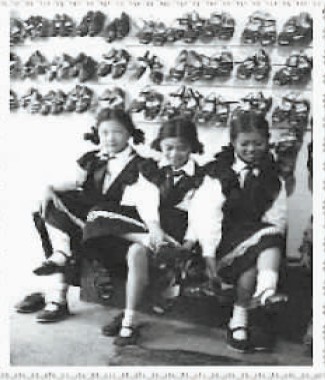 成長:回顧共和國兒童節(jié)慶祝方式