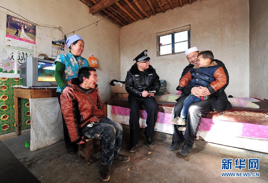 新春走基層：春運衛(wèi)士，36公里的獨自守護