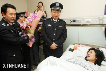 西安女交警被車碾壓案告破 嫌犯是通緝犯