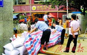 廣東氣象臺(tái)回應(yīng)廣州特大暴雨預(yù)報(bào)較遲質(zhì)疑