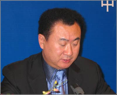 吸金地產界:10位女富豪和17位男富豪大PK