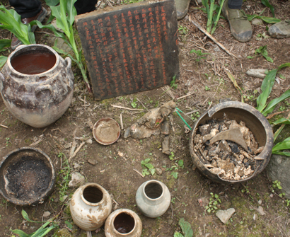 汶川縣銀杏鄉(xiāng)驚現(xiàn)南宋古墓(圖)