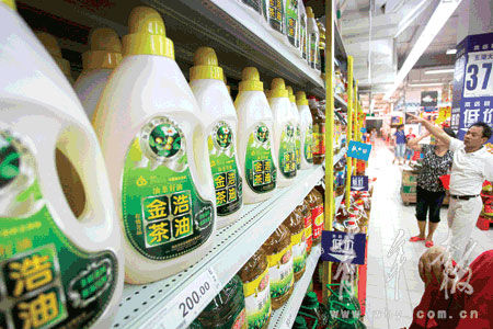 金浩茶油承諾問(wèn)題產(chǎn)品十倍賠償 若致病按國(guó)標(biāo)賠