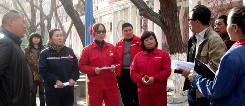 白堿灘小區(qū)物業(yè)：請居民提意見