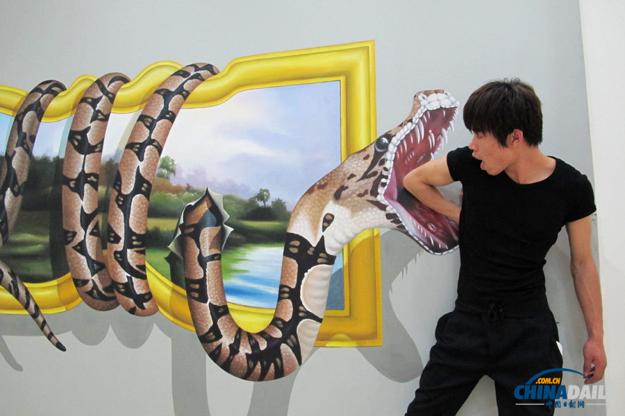 海南?？冢?013國際3D魔幻世界動漫畫展吸引眼球