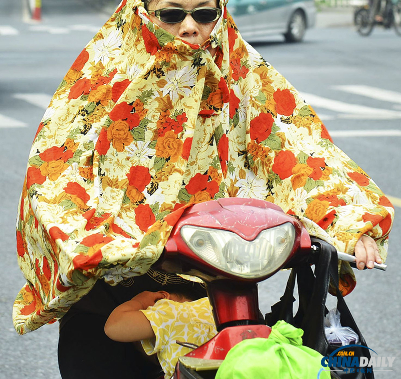 中國日報聚焦全國多地高溫天氣