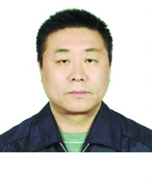 北京順義區(qū)原財(cái)政局長(zhǎng)馬萬(wàn)林涉索賄295萬(wàn)受審