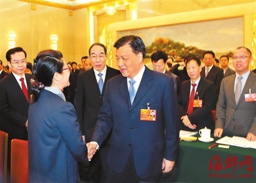 劉云山參加福建代表團(tuán)審議：把政績(jī)印在群眾心底