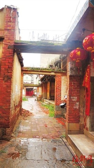 300年古厝深夜被強(qiáng)拆 部門稱可能拆錯
