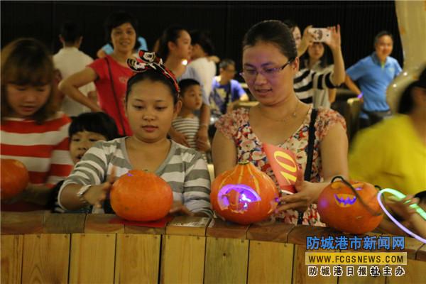 防城港：“鬼怪精靈”齊聚慶萬圣節(jié)