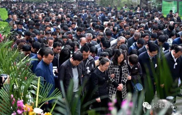 一個“農(nóng)民教授”，為何感動了百萬河北人