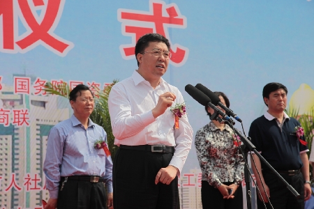 “洛陽關(guān)愛農(nóng)民工志愿服務(wù)活動”啟動