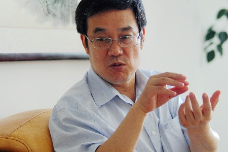 鄭州傾力打造中部地區(qū)高精尖制造業(yè)新高地