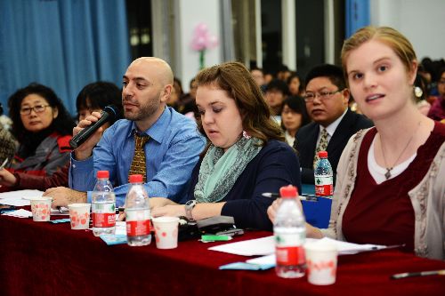 鄭州大學(xué)舉行“21世紀(jì)杯”全國英語演講比賽校園選拔賽