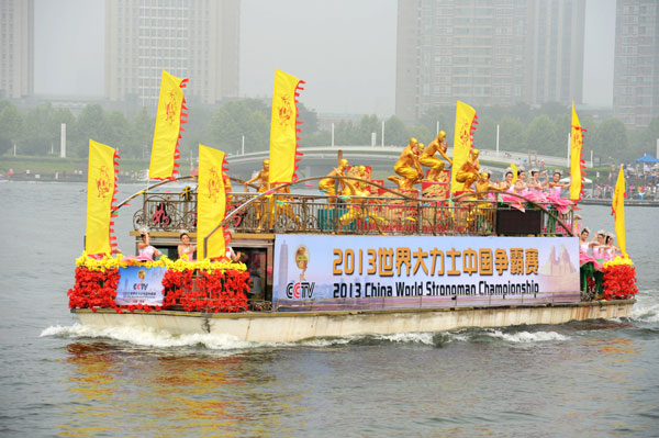 2013世界大力士中國(guó)爭(zhēng)霸賽在鄭州精彩上演
