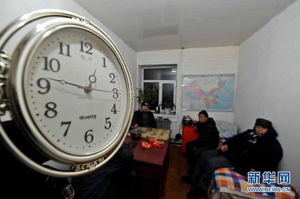 嚴寒中與夜晚相伴——探訪“三九天”中的哈爾濱公交熱車員