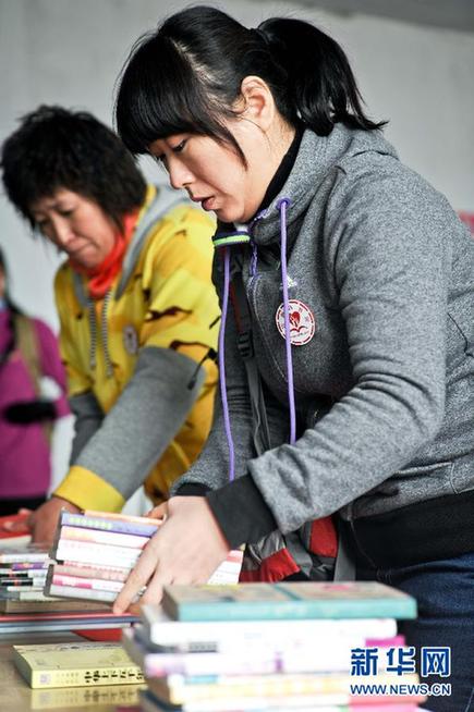 “愛(ài)心背書客”：讓鄉(xiāng)村兒童找到閱讀樂(lè)趣