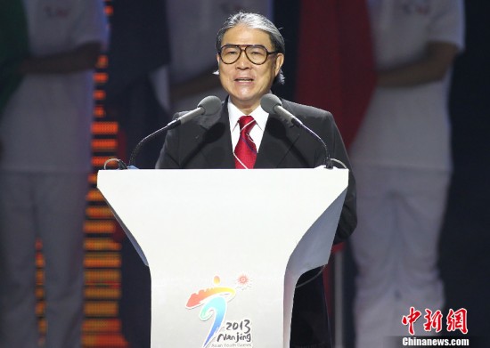 南京亞青會(huì)閉幕式上演青春音樂大狂歡（圖）