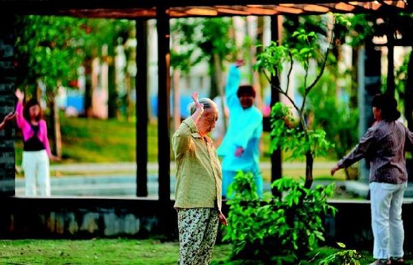 嫁接圈地引爆旅游地產(chǎn)熱潮 業(yè)內(nèi)質(zhì)疑變相炒房