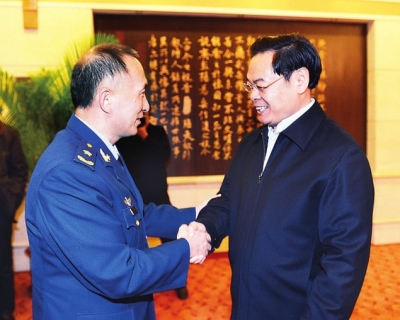 王儒林在長(zhǎng)春會(huì)見丁來杭、羅益昌一行