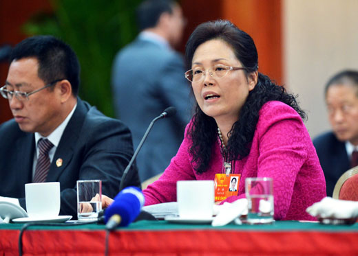 吉林省代表團(tuán)審議國(guó)務(wù)院機(jī)構(gòu)改革和職能轉(zhuǎn)變方案