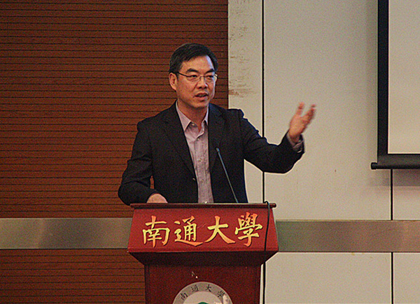 黃屏傳經(jīng)新僑之鄉(xiāng) 為當(dāng)?shù)貎S商闡述海外領(lǐng)事保護(hù)要領(lǐng)
