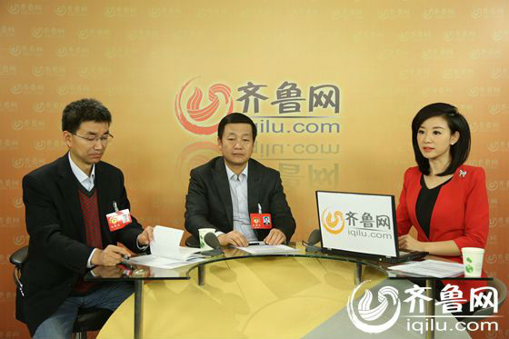 政協(xié)委員熱議“新常態(tài)”：政府要簡(jiǎn)政放權(quán)適應(yīng)新常態(tài)