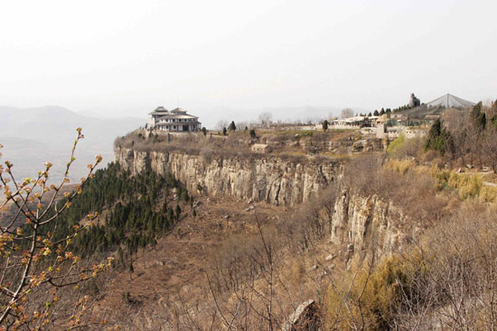 山東沂水鄉(xiāng)村旅游活動(dòng)啟動(dòng) 賞萬畝桃花訪千古紀(jì)王城