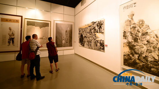 “十藝節(jié)全國優(yōu)秀美術(shù)作品展覽山東預(yù)選作品展暨山東省重大歷史題材美術(shù)創(chuàng)作工程作品展覽”開幕