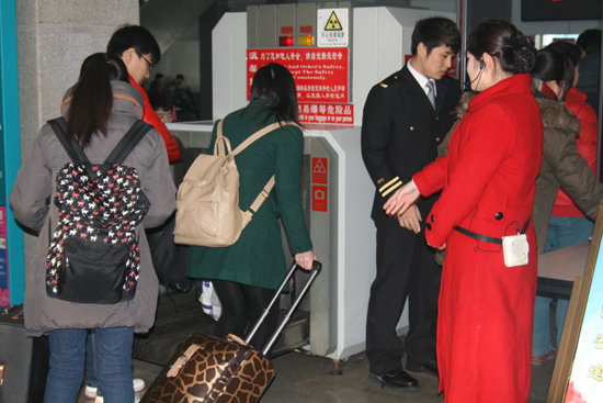 全國春運啟動儀式在青島舉行 交運集團發(fā)起“情滿旅途”活動