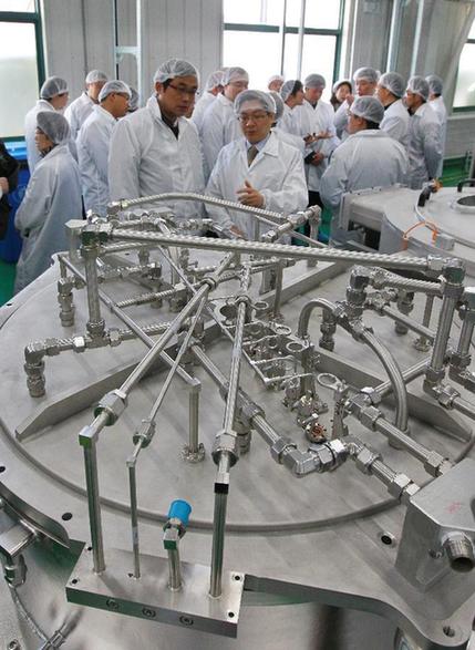 “中國(guó)造”LED芯片生產(chǎn)關(guān)鍵設(shè)備在滬下線