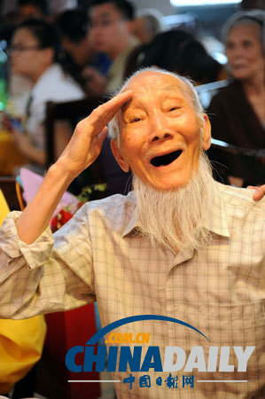廣西南寧：抗日老兵68年后重相逢過中秋