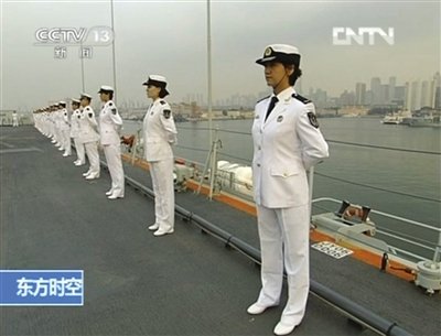 中國(guó)首艘航母上女艦員約占5% 設(shè)置女艦員生活區(qū)(圖)