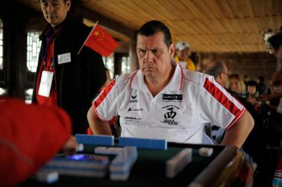 第三屆麻將世錦賽開打 第一天外國選手表現(xiàn)不俗