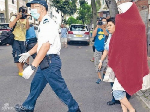 鳳凰女主播沈星疑遭男友捉奸 翻窗動(dòng)粗全程記錄