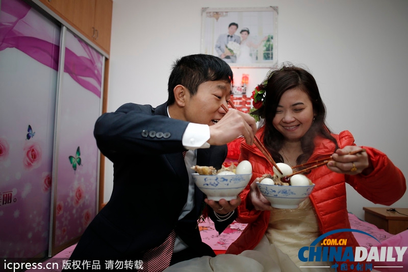 圖片故事：我和我的“越南新娘” 是愛(ài)情還是交易