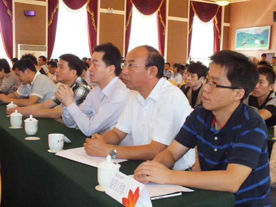 繼往開來 乘勢(shì)而上 -----第三屆中國—亞歐博覽會(huì)總結(jié)大會(huì)召開