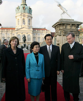 Hu starts 4-day German visit