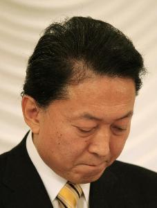 鳩山迎來(lái)執(zhí)政后第一個(gè)生日 感嘆執(zhí)政艱難