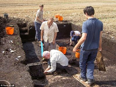 英國(guó)轟動(dòng)性考古成果 10500年前房子遺址出土