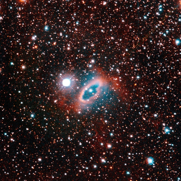 天文學(xué)家發(fā)現(xiàn)密集雙星系統(tǒng) 挑戰(zhàn)恒星形成理論（組圖）