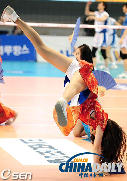 最炫旗袍風!曲線畢露的性感