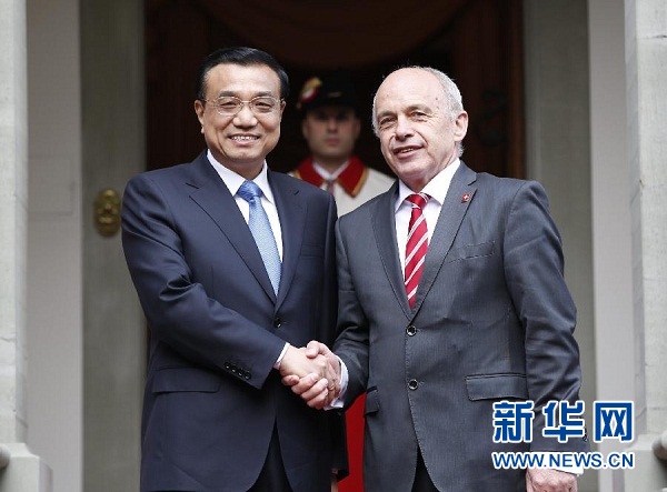 李克強：中瑞自由貿(mào)易協(xié)定將樹立一個好的標桿
