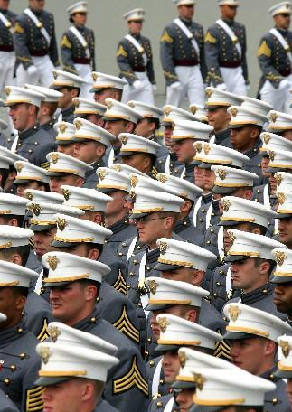 各國節(jié)日閱兵“七宗最”