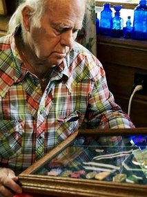 美國紀(jì)念珍珠港事件68周年 86歲老兵首次重返故地