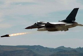 以色列轟炸加沙南部地區(qū) 數(shù)名巴勒斯坦人受傷