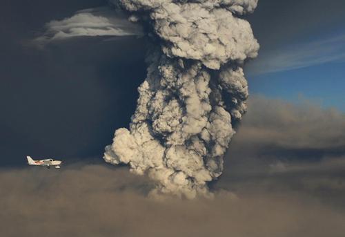 冰島火山灰蔓延 歐洲多國(guó)取消往返英國(guó)航班