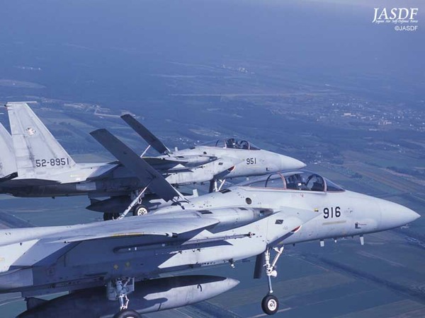 日本航空自衛(wèi)隊(duì)F-15J/DJ型戰(zhàn)機(jī)