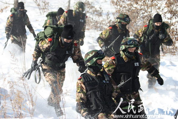 處突搶險(xiǎn)爭先 武警鶴崗支隊(duì)被譽(yù)