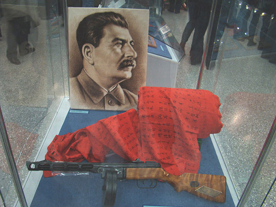 俄反軍事間諜行動(dòng)展 曝光神秘特工組織[圖]